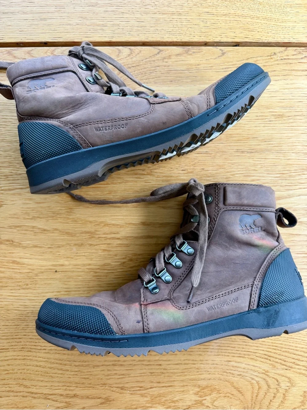 Sorel Men’s Brown Ankeny II Hiking Waterproof Mid Boots Fall, Winter Black Toes